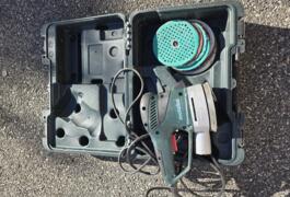 Location outil Ponceuse orbitale Électrique Metabo près de La Salvetat-Saint-Gilles
