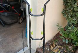 Location outil Motobineuse Électrique près de Le Barp