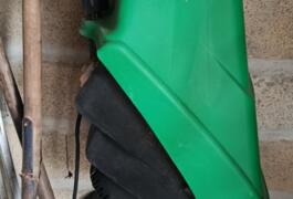 Location outil Broyeur de végetaux Électrique près de Le Barp