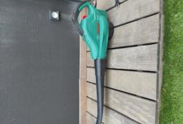Location outil Aspirateur souffleur Électrique Bosch I près de Prades-le-Lez