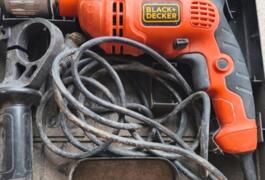 Location outil Perceuse Électrique Black et decker près de Lyon