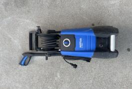 Location outil Nettoyeur haute pression Électrique Nilfisk près de Vallet