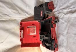 Location outil Niveau laser Hilti près de Mazan