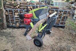 Location outil Banc de scie thermique près de Dragey-Ronthon