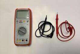 Location outil Testeur électrique près de Décines-Charpieu