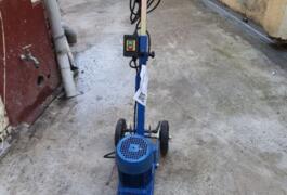 Location outil Décolleuse sol moquette et linoléum près de Lille