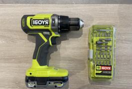 Location outil Perceuse Électrique Ryobi près de Chéreng