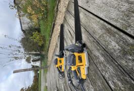 Location outil Scie sabre Électrique Dewalt près de Abbaretz