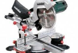 Location outil Scie à onglet Électrique Metabo près de Arles