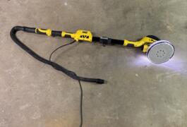 Location outil Ponceuse girafe Électrique Stanley près de Thivars