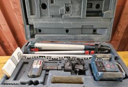 Location outil Niveau laser Bosch pro près de La Crau
