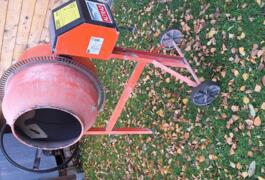 Location outil Bétonnière Électrique Altrad près de Grandfresnoy