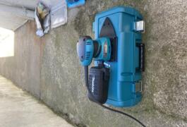 Location outil Ponceuse d'angle Électrique Makita près de Saint-Nazaire