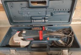 Location outil Meuleuse Électrique Bosch pro près de Tournai-sur-Dive