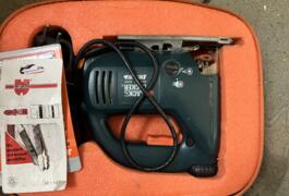 Location outil Scie sauteuse Filaire Black et decker près de Blérancourt