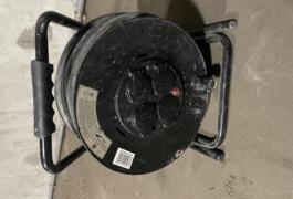 Location outil Enrouleur électrique près de Villeneuve-d'Ascq