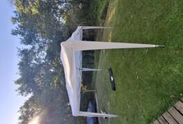 Location outil Tente de reception Sans montage ni démontage près de Guérande