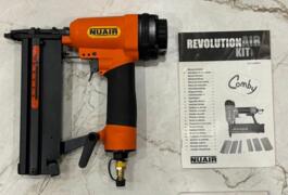 Location outil Cloueur Pneumatique près de Écully