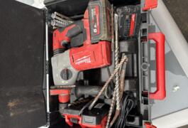 Location outil Burineur perforateur Électrique Milwaukee près de Altorf