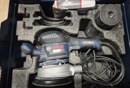 Location outil Ponceuse exentrique Aeg près de Ouerre