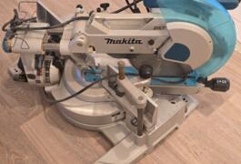 Location outil Scie onglet radiale Makita près de Boulogne-sur-Mer