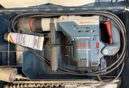 Location outil Burineur perforateur Électrique Bosch pro près de Pers-Jussy