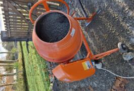 Location outil Bétonnière près de Saint-Lon-les-Mines