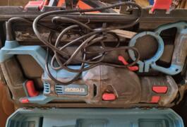 Location outil Scie sabre Électrique Erbauer près de Bron