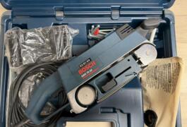 Location outil Ponceuse à bande Bosch près de Pers-Jussy