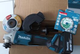 Location outil Meuleuse Sans-fil Makita près de Talence