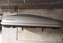 Location outil Coffre de toit Coffre d'attelage Feu vert près de Talence