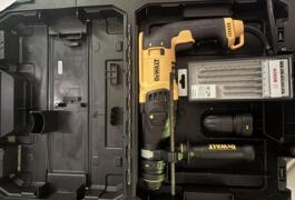 Location outil Burineur perforateur Électrique Dewalt près de Caumont-sur-Aure