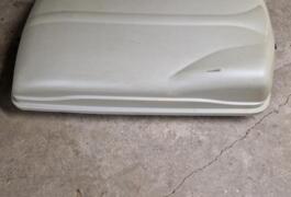 Location outil Coffre de toit Coffre d'attelage près de Tours