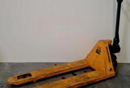 Location outil Transpalette Manuel près de Combronde