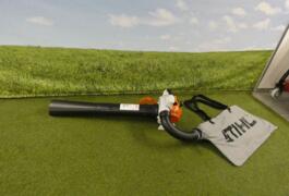 Location outil Souffleur / aspiro broyeur Aeg près de Mesnil-Saint-Nicaise