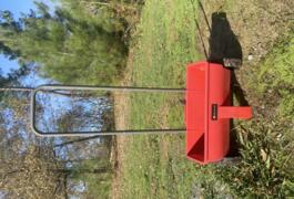 Location outil Semoir Einhell près de Gourbera