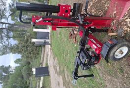 Location outil Fendeuse de buches Pneumatique près de Draguignan