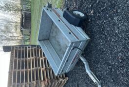 Location outil Remorque Moins de 750kg près de Bailleul