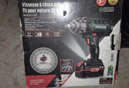Location outil Visseuse Sans-fil Parkside près de Versailles