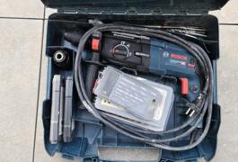 Location outil Burineur perforateur Électrique Bosch près de Aix-en-Provence