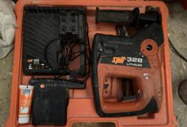 Location outil Burineur perforateur Électrique Aeg près de Saint-Sauveur-le-Vicomte