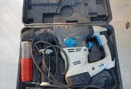 Location outil Perceuse Électrique Magnusson près de Ploufragan