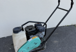 Location outil Plaque vibrante Honda près de Calais