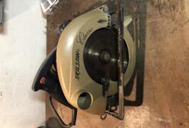 Location outil Scie circulaire Électrique Skil près de Fontenilles