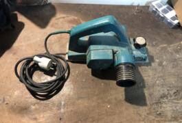 Location outil Rabot Électrique Makita près de Fontenilles