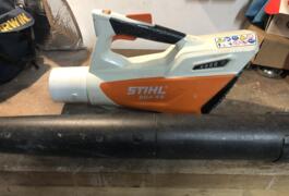 Location outil Aspirateur souffleur Électrique Stihl près de Fontenilles