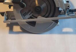 Location outil Scie circulaire Électrique Bosch pro près de Longuenesse