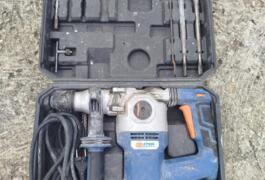 Location outil Burineur perforateur Électrique Dexter près de Mehun-sur-Yèvre