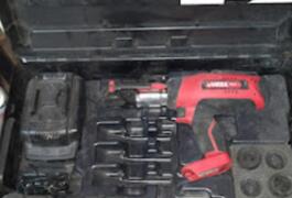 Location outil Pince à sertir Virax près de Épinal