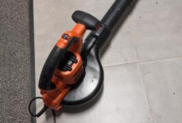 Location outil Aspirateur souffleur Électrique Black et decker près de Conflans-Sainte-Honorine